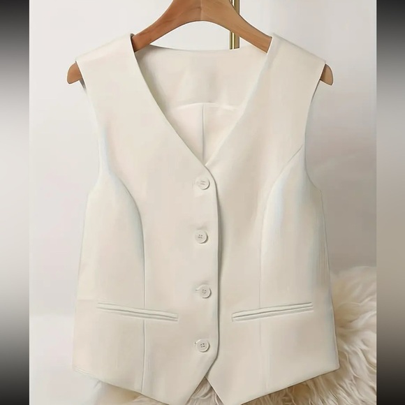 NEW Elegant White V-Neck Sleeveless Vest for Women - Button Front - Picture 3 of 5